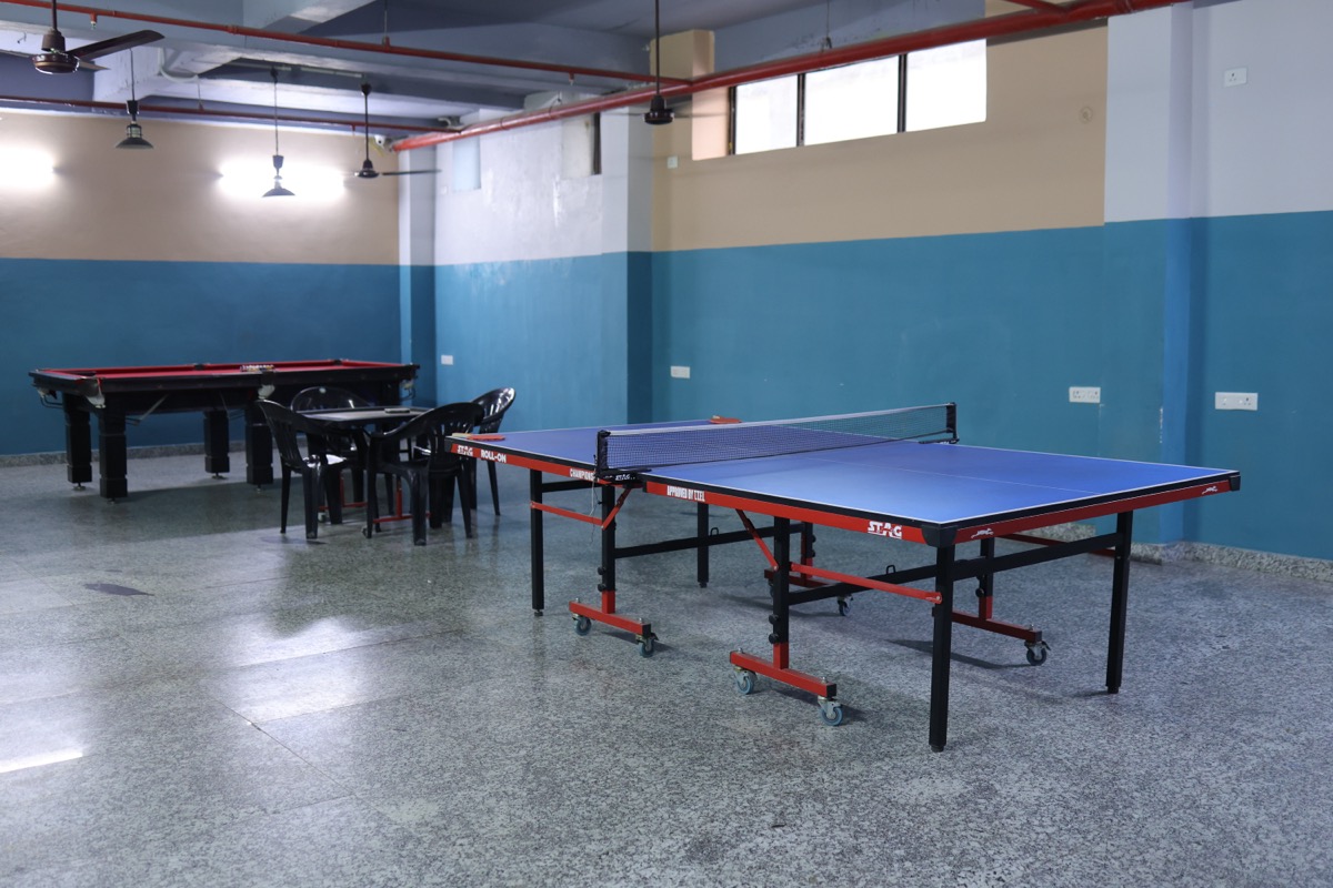 Table tennis room